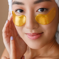 Las mascarillas faciales están re caras: prepará estos parches antiojeras económicos y efectivos