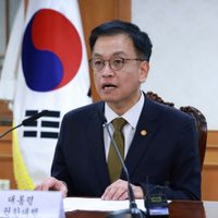 Exlíder interino de Corea del Sur es acusado por imposición de ley marcial