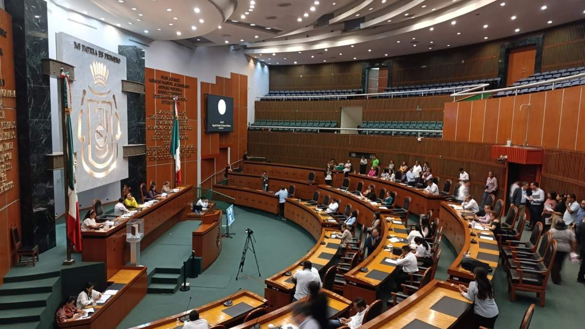 Congreso de Guerrero avaló la destitución de la teniente coronel Sandra Luz Valdovinos Salmerón