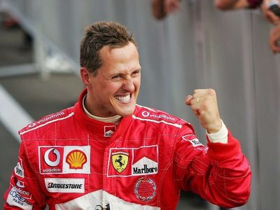 Reapareció Michael Schumacher con una firma especial y significativa
