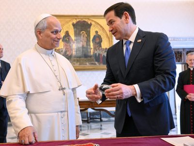 Rubio visita el Vaticano para limar asperezas tras arremetidas de Trump contra el papa León XIV
