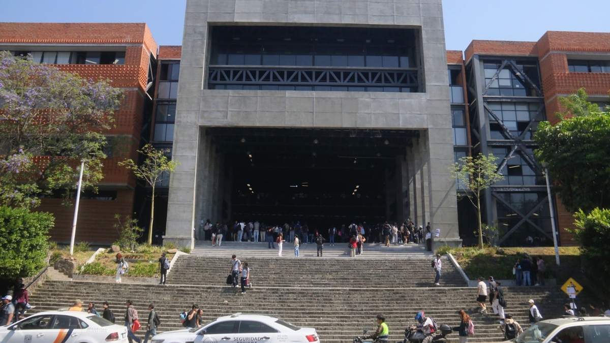 Universidad Autónoma de Morelos. Indiferencia de autoridades universitarias