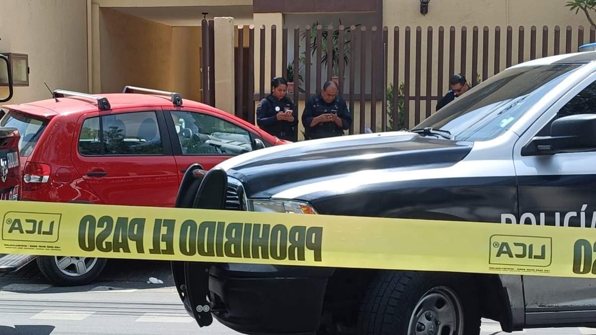 El vehículo en el que asesinaron al abogado, de 62 años