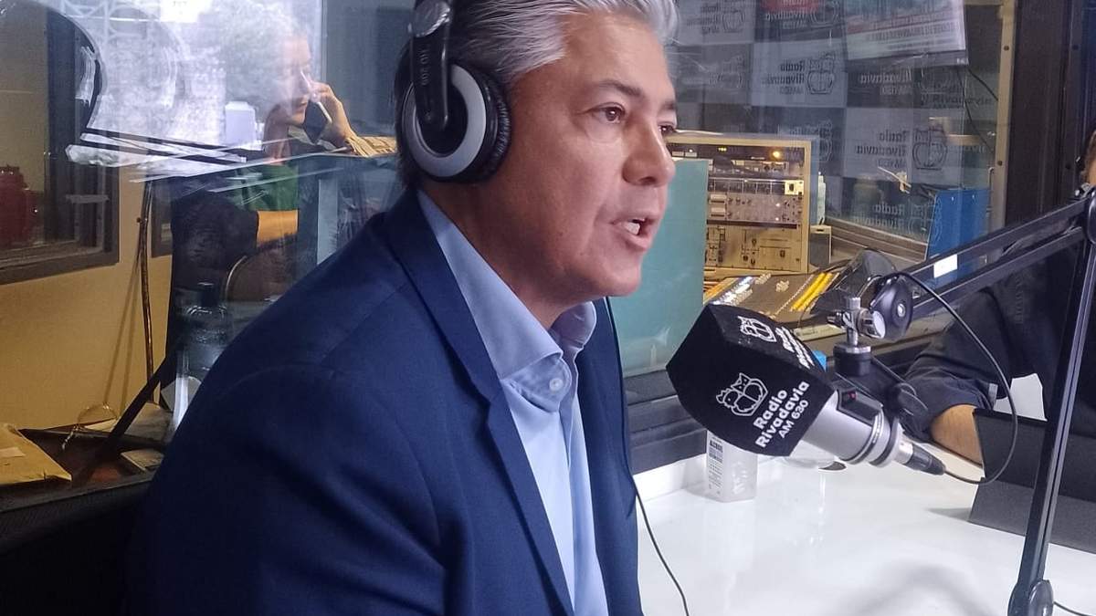 Rolando Figueroa en Buenos Aires. Fuente: (Twitter)