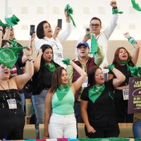 Gracias a diputada del Verde, el PAN bloquea la despenalización del aborto en Guanajuato (Video)