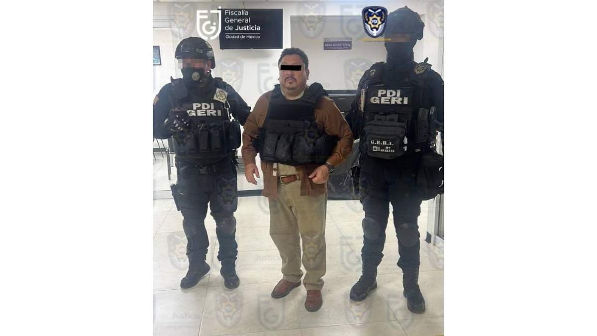 El Fiscal de Morelos Uriel Carmona fue reaprendido al salir del Reclusorio Sur