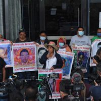 Mayor dinamismo en las indagatorias, exigen familiares de los 43 de Ayoztinapa
