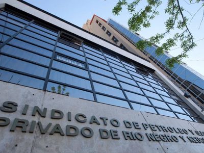 Petroleros privados lograron un acuerdo salarial con aumentos por encima del 107 %