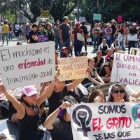 Marchan mujeres contra la violencia en Morelos