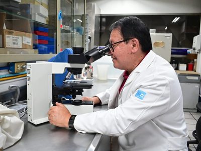 Instituto de Nutrición investiga veneno del alacrán para combatir la tuberculosis