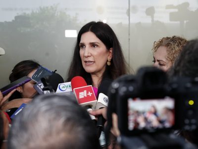 Kenia López Rabadán: convocatoria a periodo extraordinario es para concentrar más poder político
