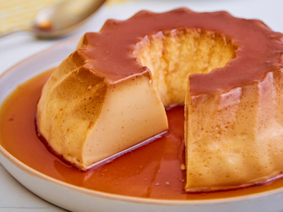 Flan casero: la receta de la abuela que no falla y el tip secreto para que no se arruine