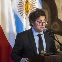 "Dictador Maduro, afuera": Milei dice que Argentina no va a reconocer otro fraude en Venezuela