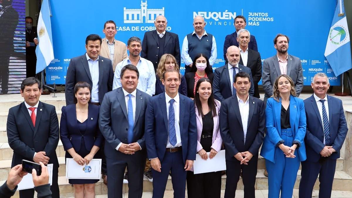 Omae Gutiérrez y su nuevo gabinete. Fuente: (Twitter)