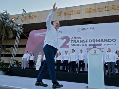 Segundo informe de Rubén Rocha Moya, entre acarreos, blindaje y detectores de metal