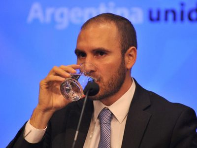 Guzmán se reúne con el FMI en medio de crecientes expectativas