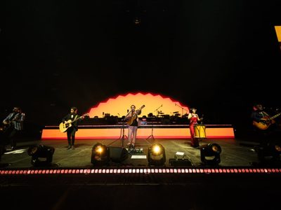 Los Bunkers, rock chileno en el Palacio de los Deportes