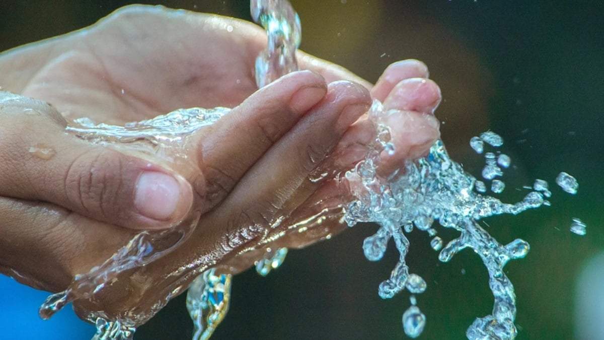Agua. Fuente: (Twitter)