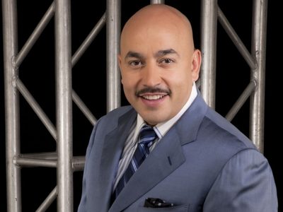"Estoy muy orgulloso": Lupillo Rivera celebró los 51 años de su hermana Jenni