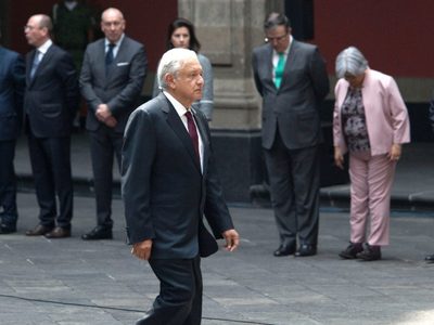 Entrevista con Lorenzo Meyer: Concentrar el poder para cambiar un régimen