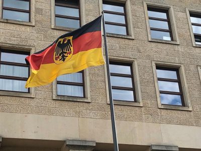 Alemania acusa a Rusia de una ola de ataques informáticos contra personajes políticos