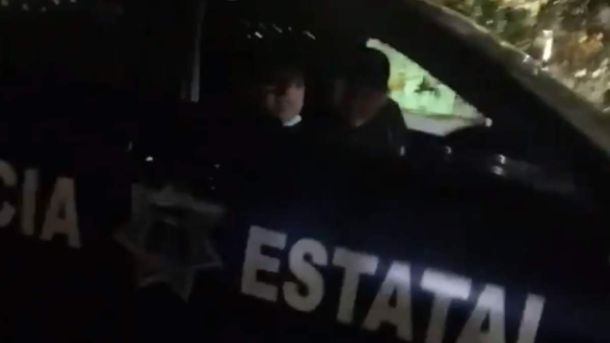 Los policías estatales siguieron por varios minutos a las jóvenes en las calles de Villahermosa