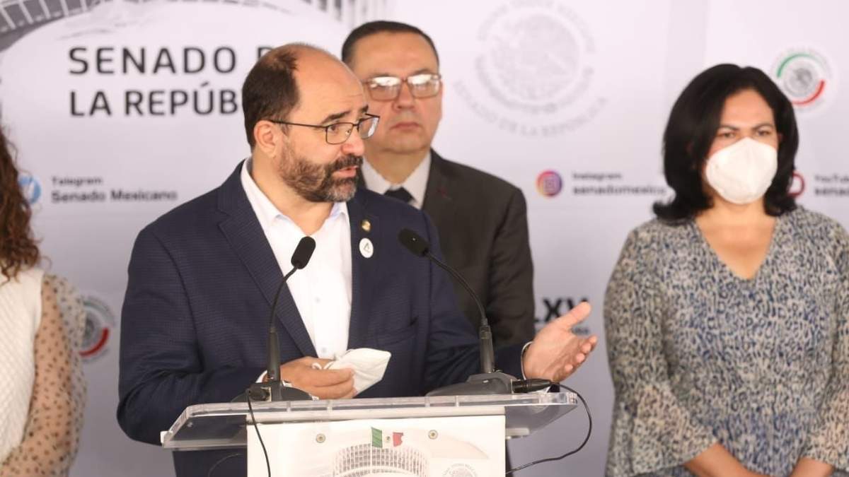 Conferencia del Grupo Plural