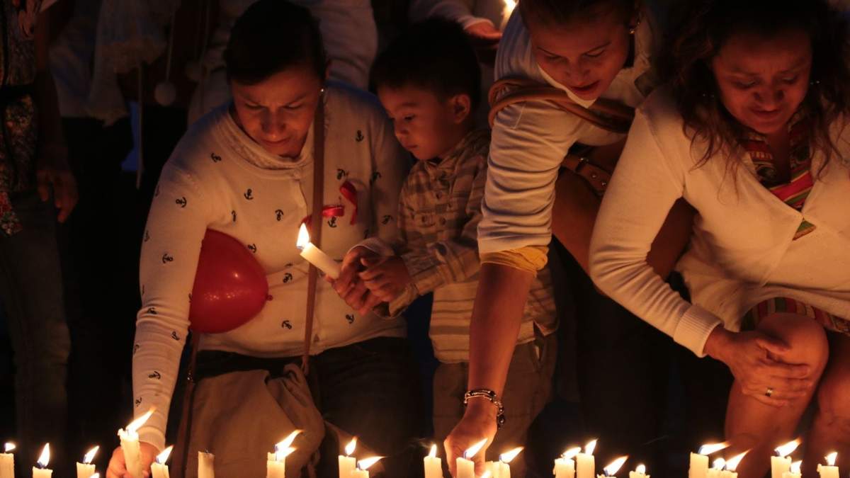 Marcha en Chilpancingo en homenaje a los fallecidos por VIH