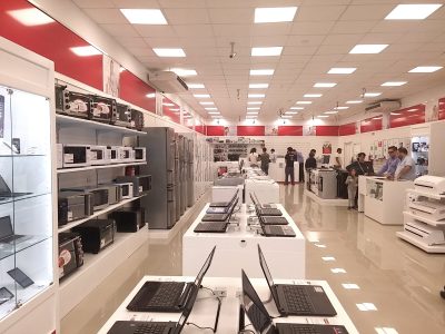 Una famosa cadena de electrodoméstico recortará los sueldos y culpa al coronavirus