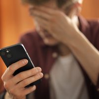 Así funciona la estafa por SMS que suplanta al Correo Argentino y roba tus datos