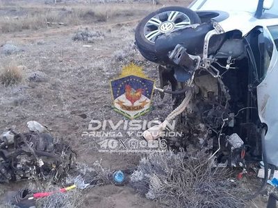 Impresionante vuelco cerca de Piedra del Águila: dos bahienses resultaron con lesiones leves