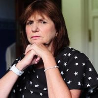 Patricia Bullrich: "Absténgase de entrometerse en orden legal sucesorio de la provincia"