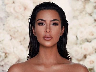 Kim Kardashian te hace volar la cabeza con este alucinante primer plano. ¿Todo suyo?