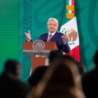 AMLO llama a mexicanos a votar en libertad y a gobernadores hacer valer el acuerdo por la democracia