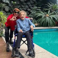 Silvia Pinal, hospitalizada por influenza, “mejora increíblemente”: Alejandra Guzmán