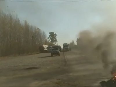 Otra vez está cortada la Ruta 22 en Roca