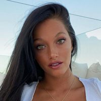 Con el rostro cubierto: así se vio Oriana Sabatini en su última publicación de Instagram