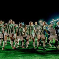 Banfield festejó el clásico ante Lanús y se salvó del descenso