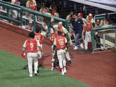 Pese al ultimátum de AMLO siguen alineando cachirules en la Liga Mexicana de Beisbol