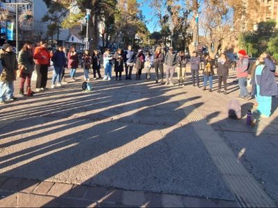Trabajadores de la salud autoconvocados denunciaron vaciamiento del sistema público de Neuquén