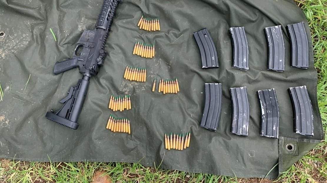 Armas y cartuchos decomisados