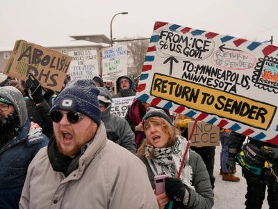 Enviar soldados a Minneapolis para reprimir la inmigración sería inconstitucional, afirma el alcalde