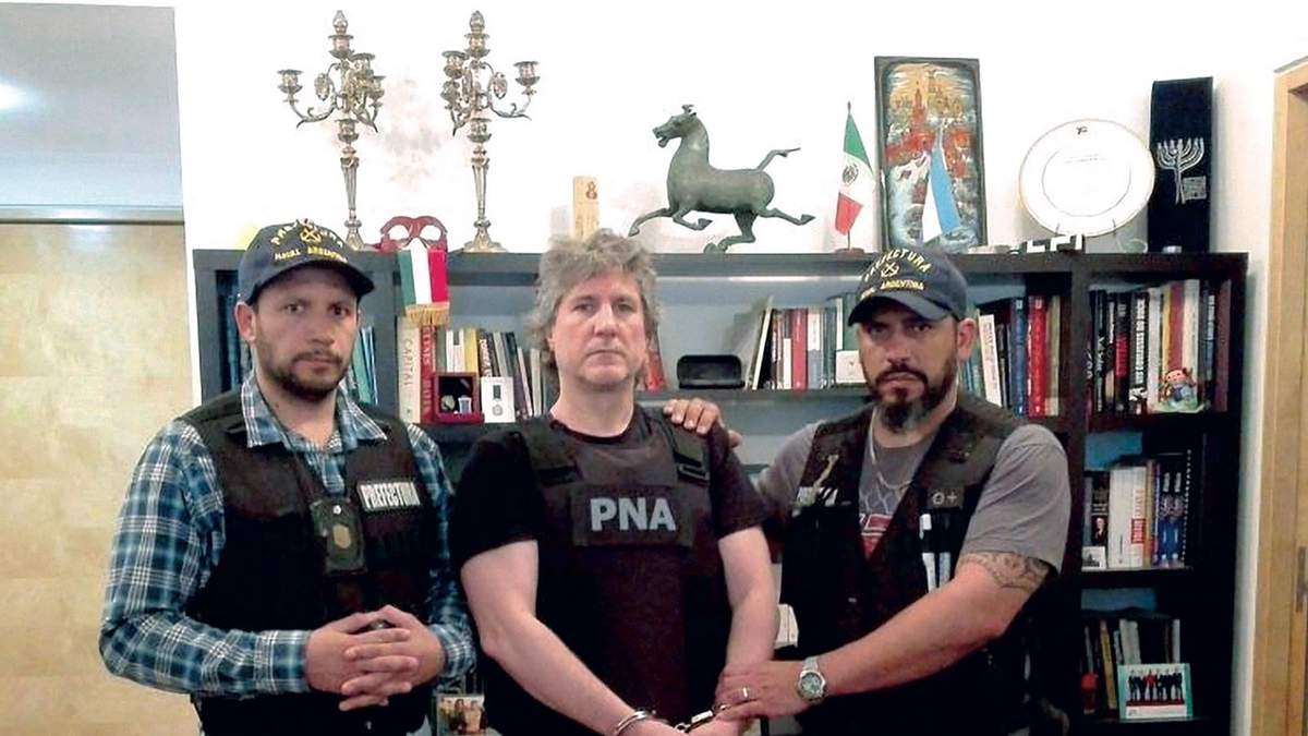 Amado Boudou bajo arresto. Fuente: (Twitter)