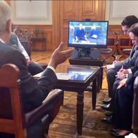 Zuckerberg y AMLO: ¿amigo, socio o negocio?
