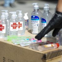 ¡Ojo! La ANMAT prohibió varios alcoholes de primera marca
