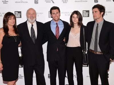 Arrestan a Nick, hijo de Rob Reiner, tras hallar muertos al director y su esposa en Los Ángeles