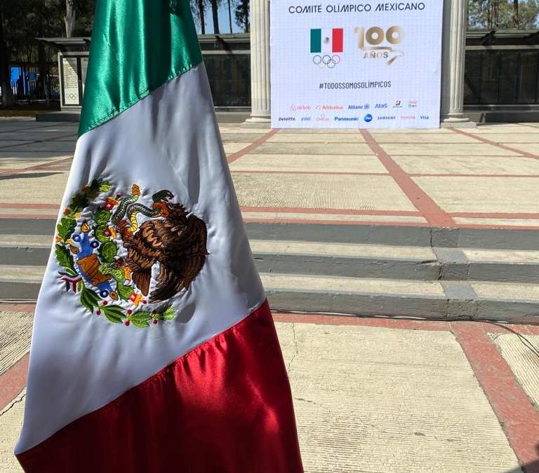 100 años del COM