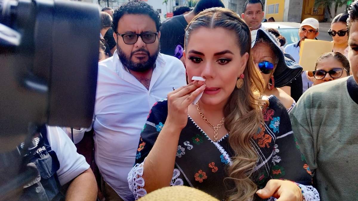 La gobernadora Evelyn Salgado Pineda acudió a votar en Guerrero