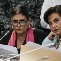 “Soy orgullosamente mexicana”: Ministra responsable de la policía de Ecuador niega traición (Video)