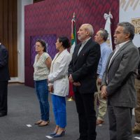 Ventiladores en el Metro, bebederos, pipas, suero: así enfrenta el gobierno de CDMX la ola de calor